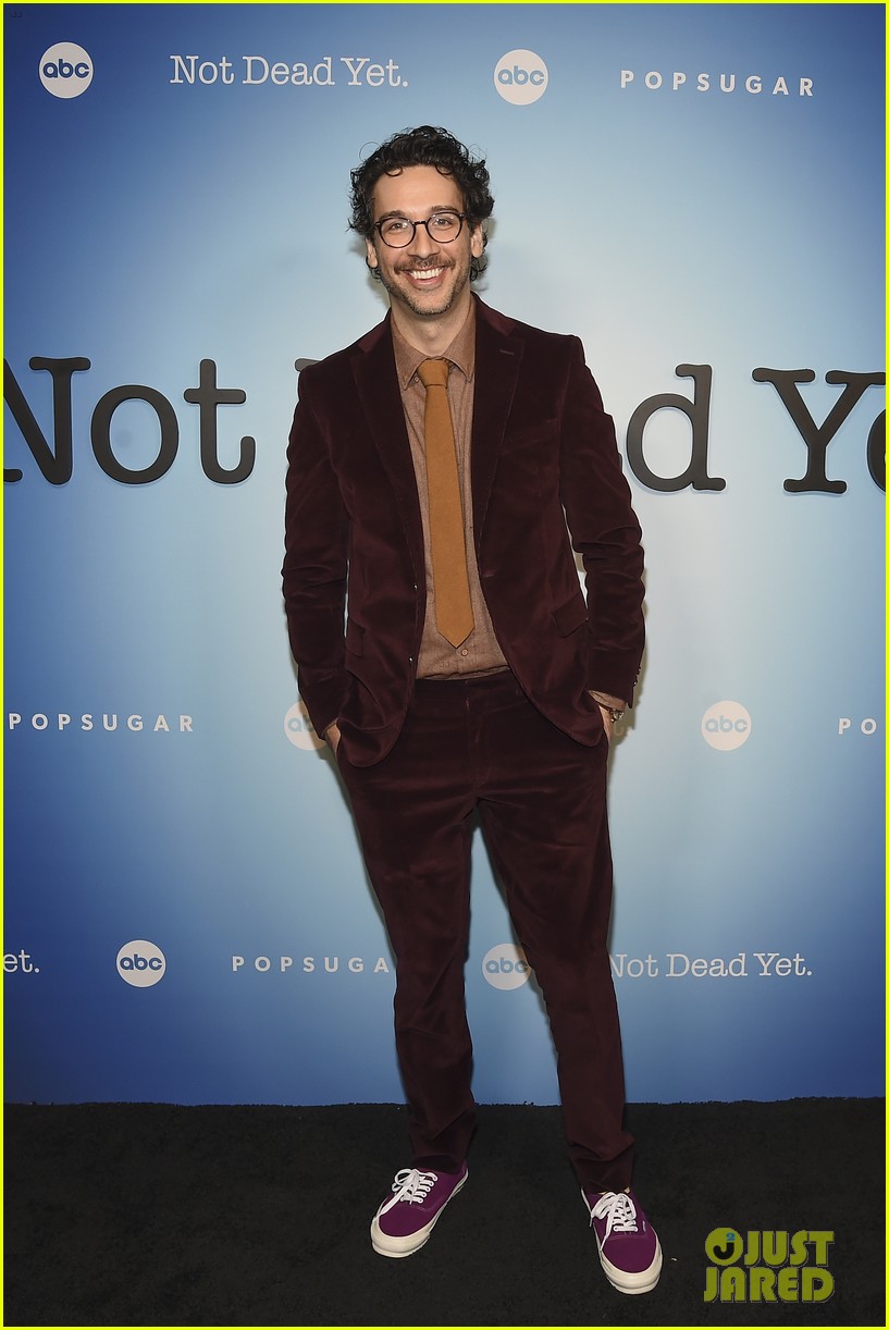 Gina Rodriguez Is Taking Bets On When She'll Give Birth Ahead of 'Not