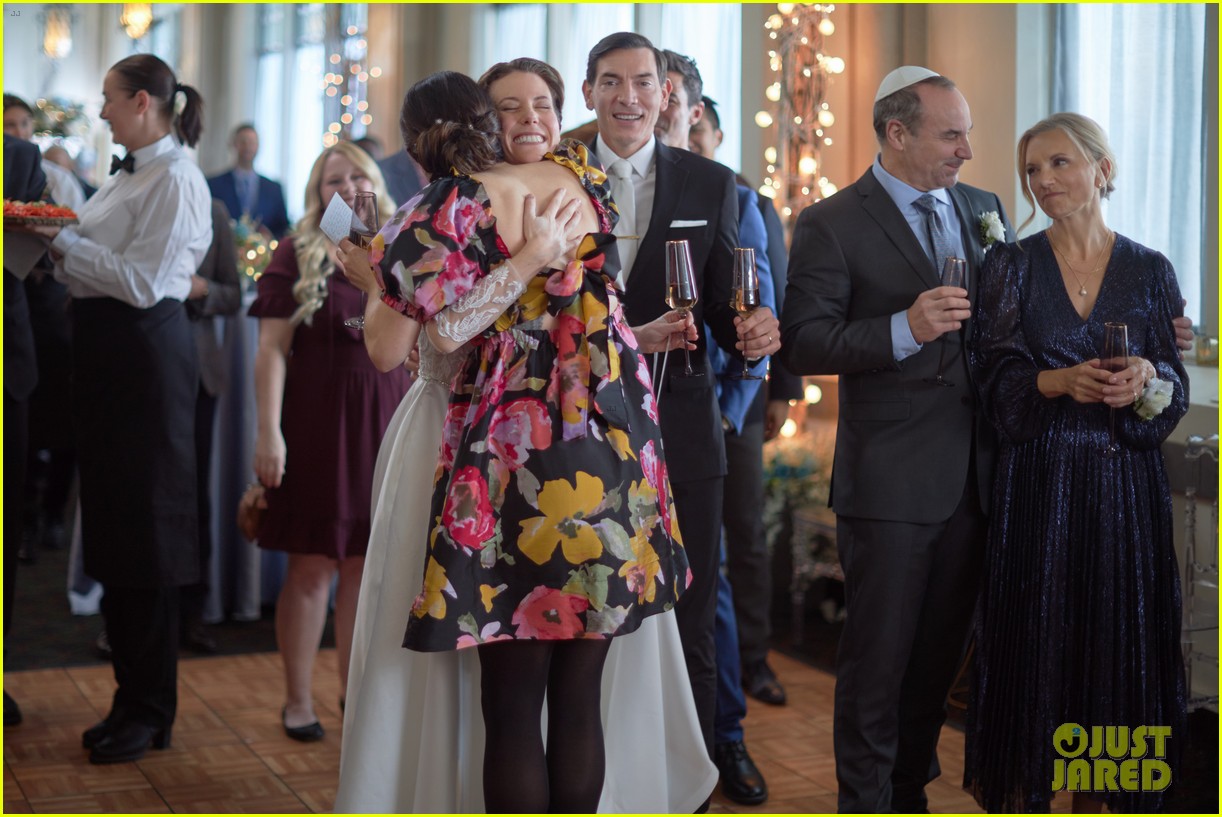 Alexandra Turshen Has Matt Cohen & Aaron O'Connell Fighting Over Her In