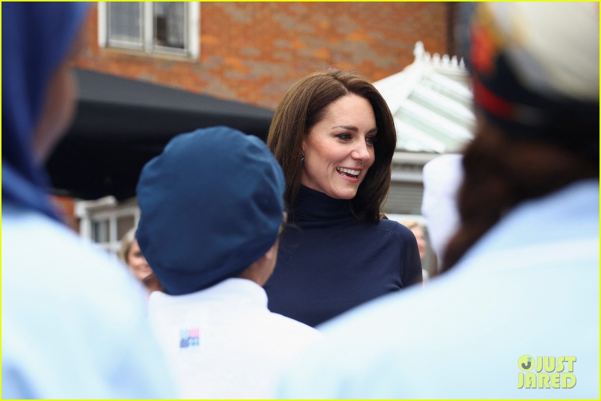 Kate Middleton Is A Master Pancake Flipper During Nursing Home Visit