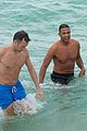 don lemon spotted in miami with fiance tim malone 03