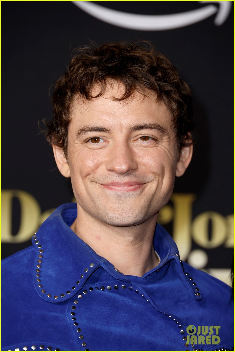 Executive Producer Reese Witherspoon Supports 'Daisy Jones & The Six