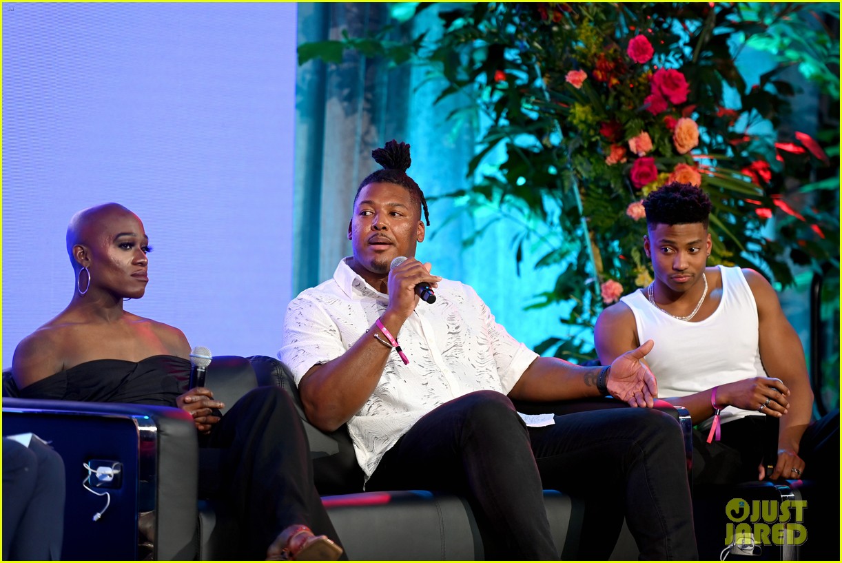 Photo rk russell boyfriend corey obrien couple at glaad nfl pride