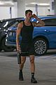 shawn mendes leaving the gym 17