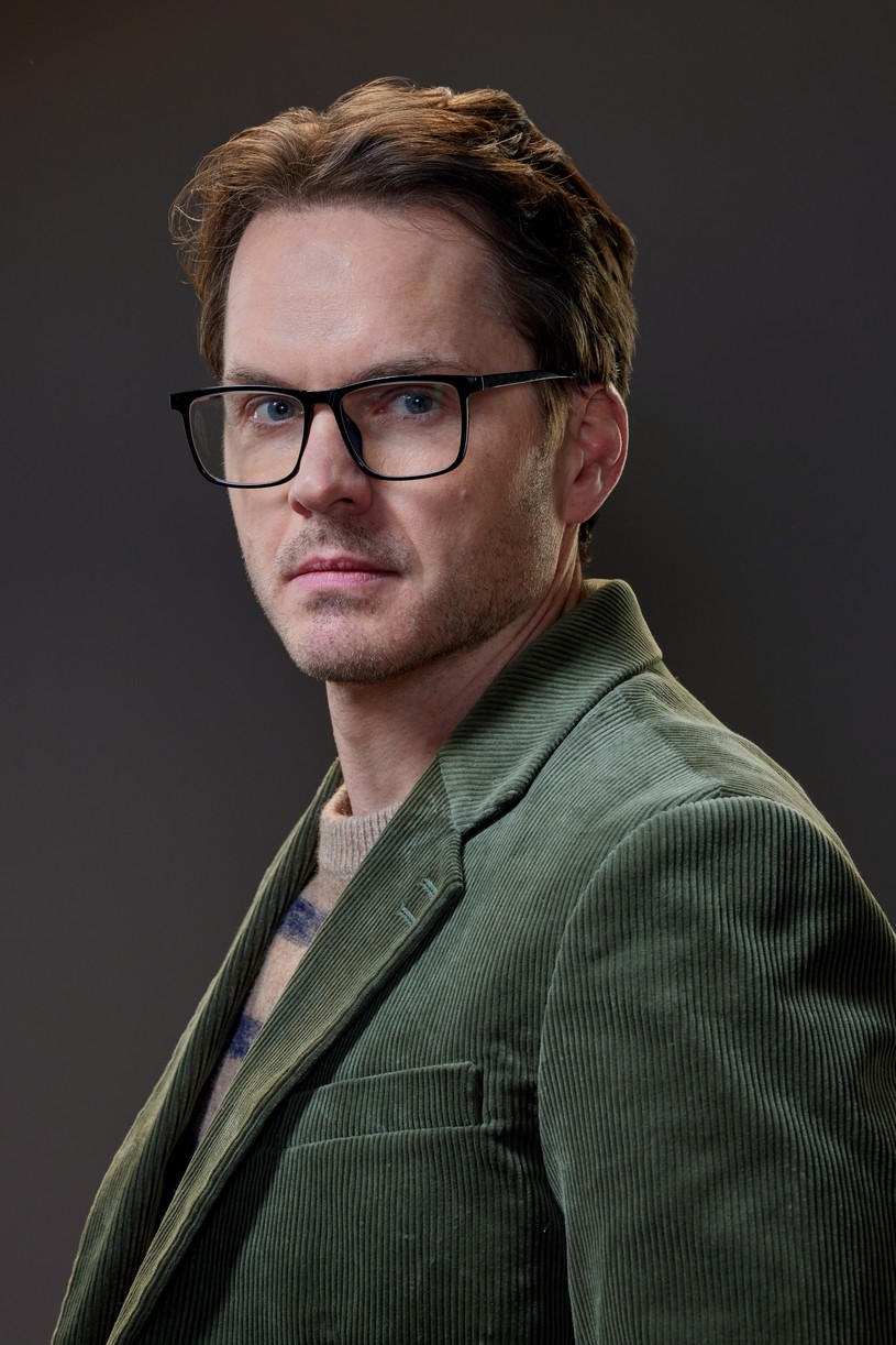 Photo cases mystery lane hmm paul campbell aimee garcia 05 Photo