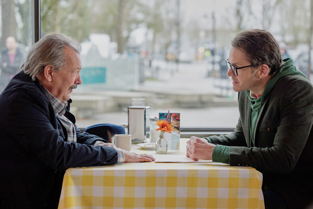 Paul Campbell & Aimee Garcia Team Up To Solve a Murder in Hallmark's