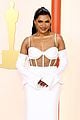mindy kaling cut out trend oscars 2023 09