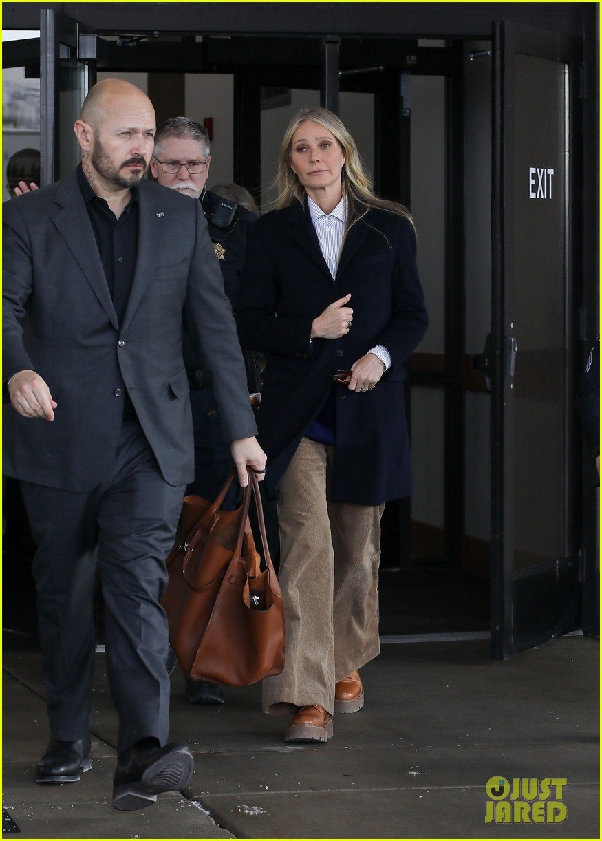 Here's What Paltrow Whispered to Terry Sanderson While Exiting