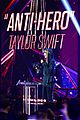 taylor swift song of the year iheart awards 09