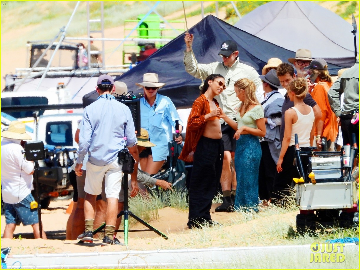 Sydney Sweeney & Glen Powell Hit The Beach To Film Mystery Rom-Com in