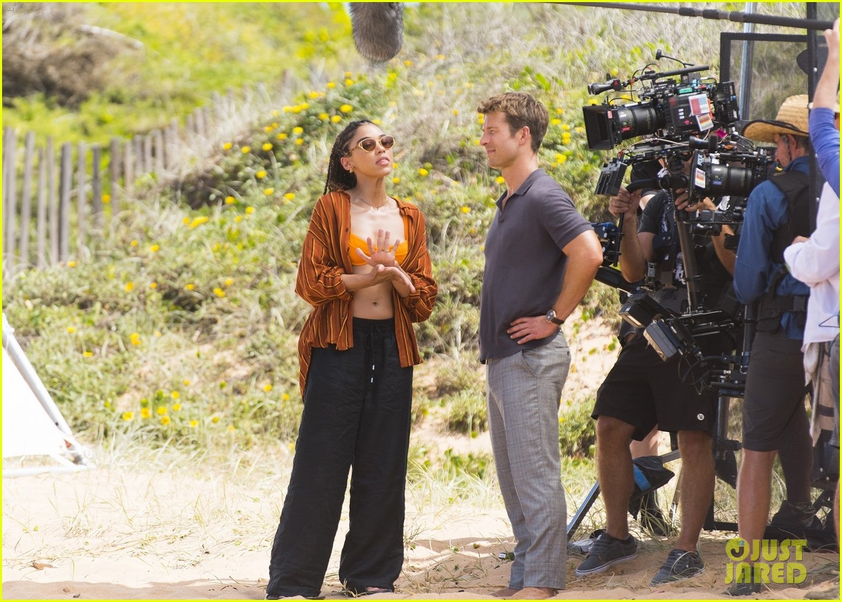 Sydney Sweeney & Glen Powell Hit The Beach To Film Mystery Rom-Com in