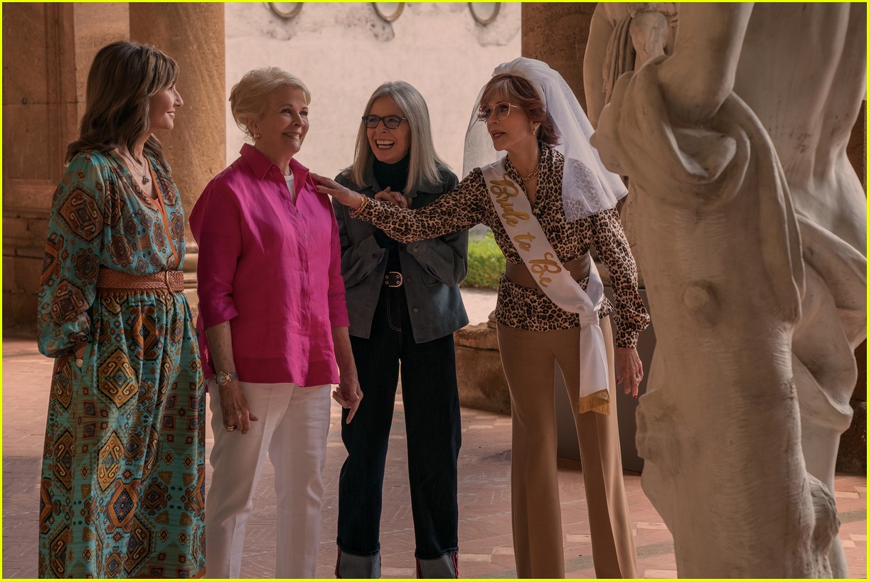 Diane Keaton, Candice Bergen, & Mary Steenburgen Head to Italy for Jane Fonda's Bachelorette Diane Keaton, Candice Bergen, & Mary Steenburgen Head to Italy for Jane Fonda's Bachelorette