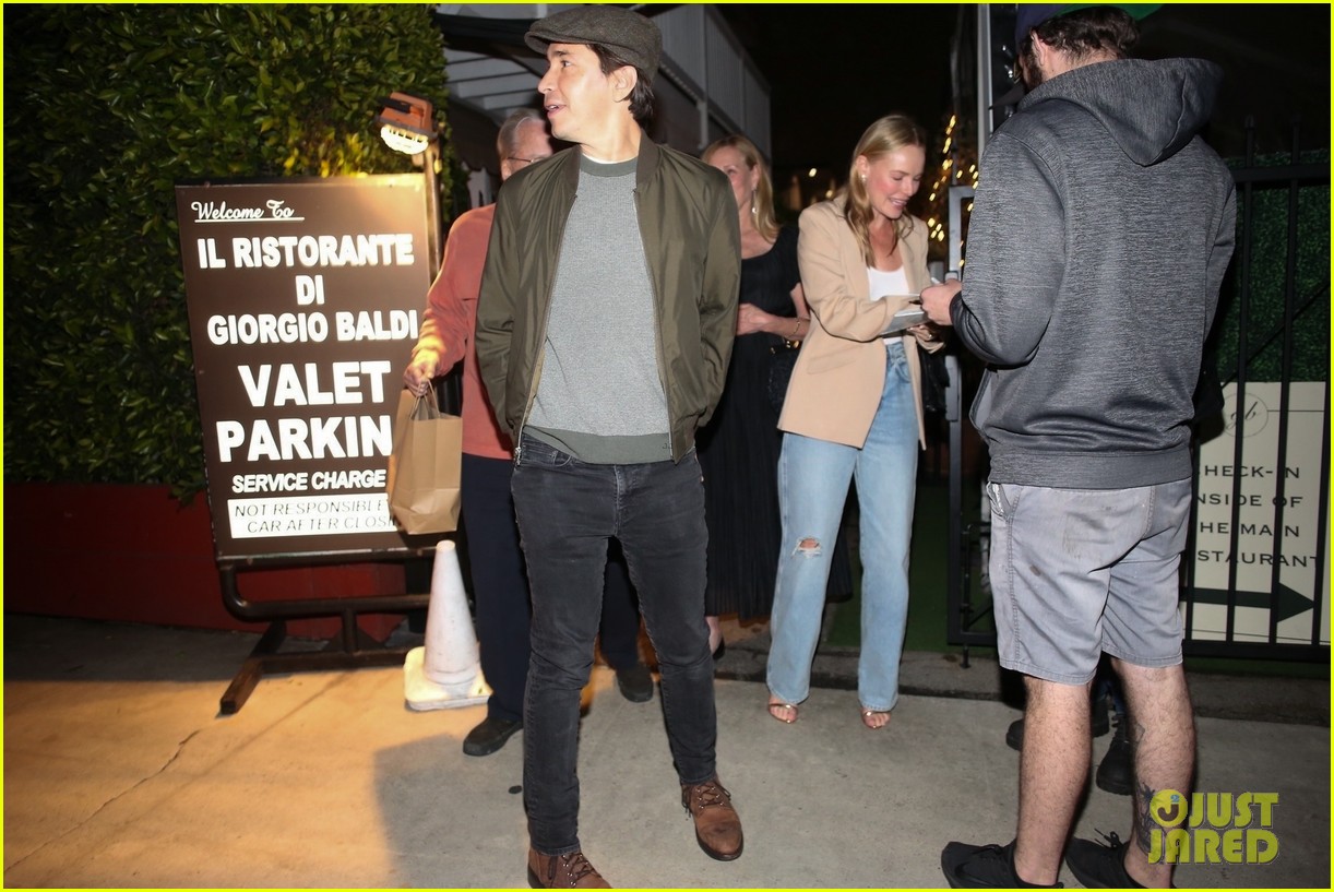 Photo justin long kate bosworth date night in santa monica parents 25