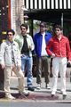 jonas brothers meet up for lunch in la 08