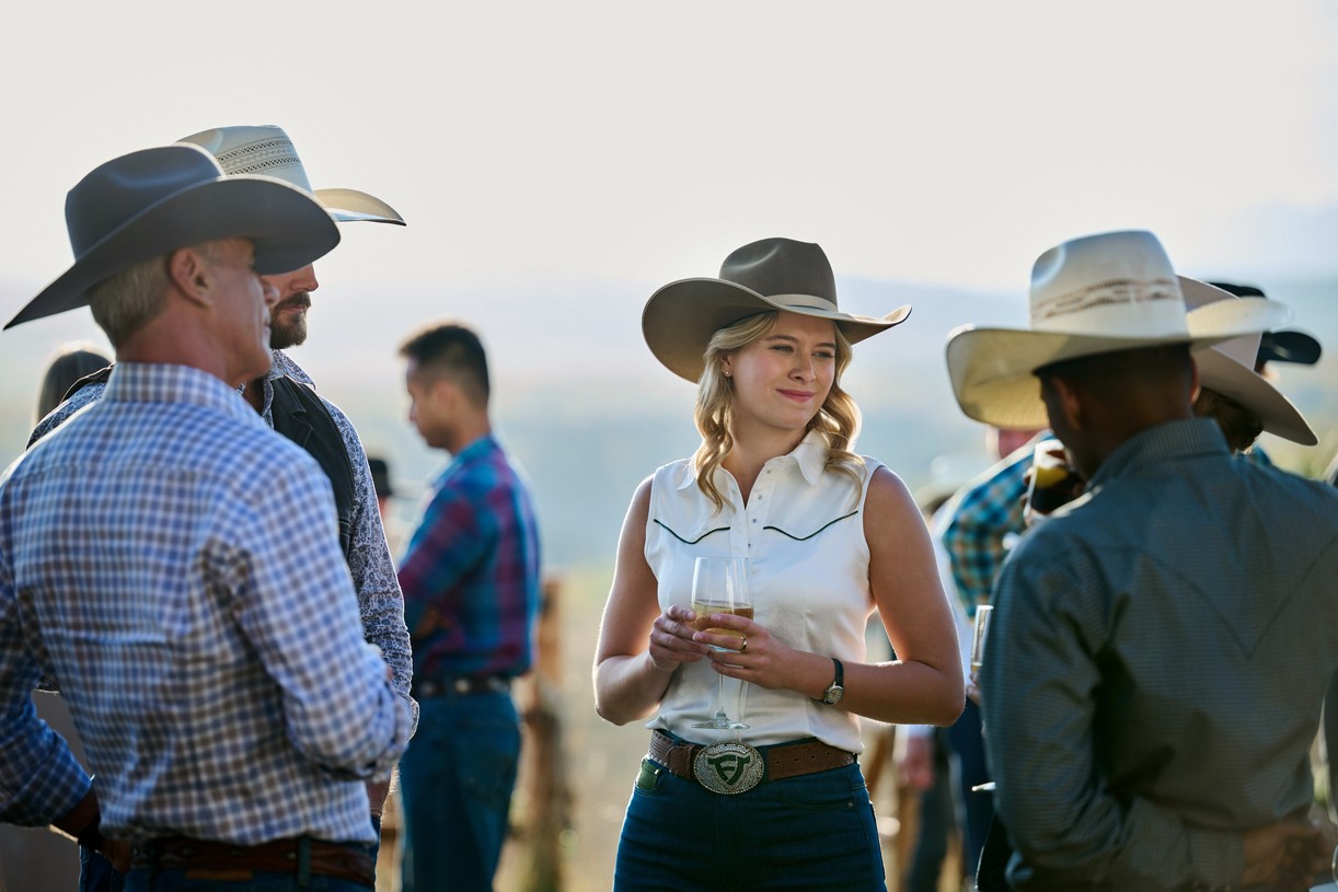 Missy Questions If Austin Was Really Faithful To Her in Hallmark's