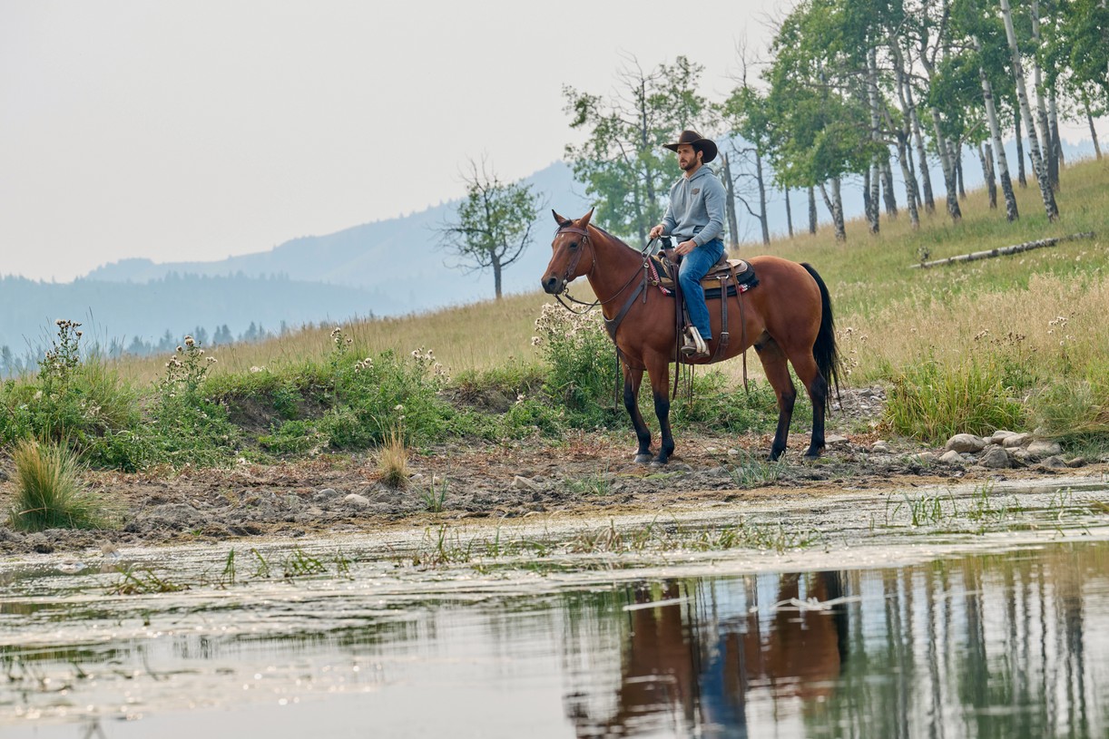 Tuff Still Doesn't Trust Valeria on Hallmark Channel's 'Ride' Watch A