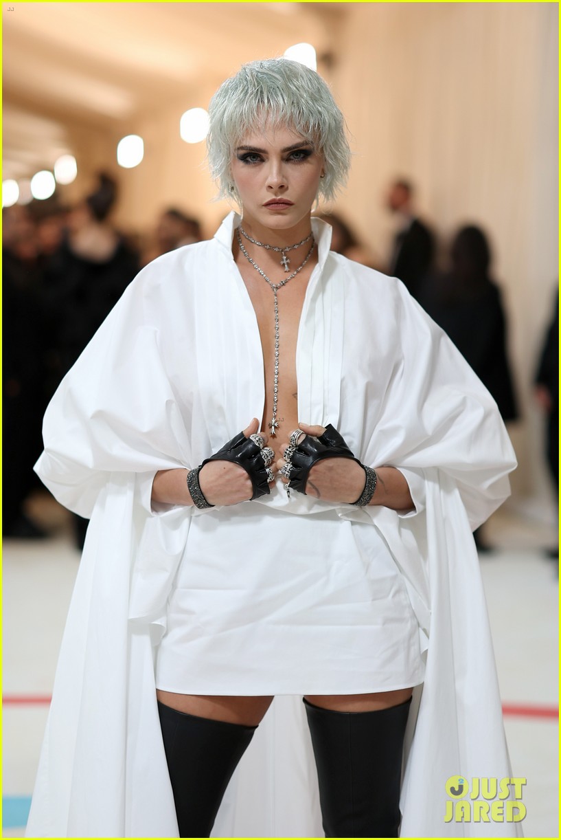 Cara Delevingne Pays Homage to Karl Lagerfeld with Met Gala 2023 Outfit