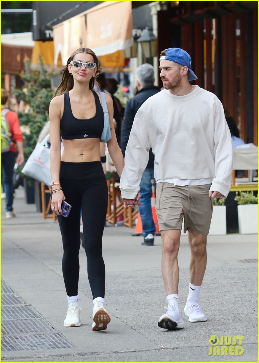 The Chainsmokers' Drew Taggart & Marianne Fonseca Link Hands While Out