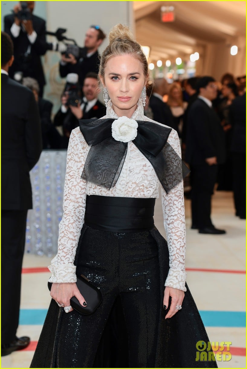 Emily Blunt & BFF Sienna Miller Attend Their 3rd Met Gala Together