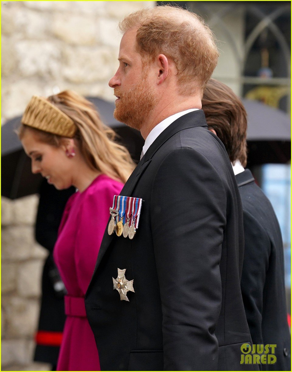 Photo prince harry at coronation 01 Photo 4930032 Just Jared