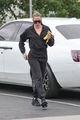 khloe kardashian visits salon in calabasas 30