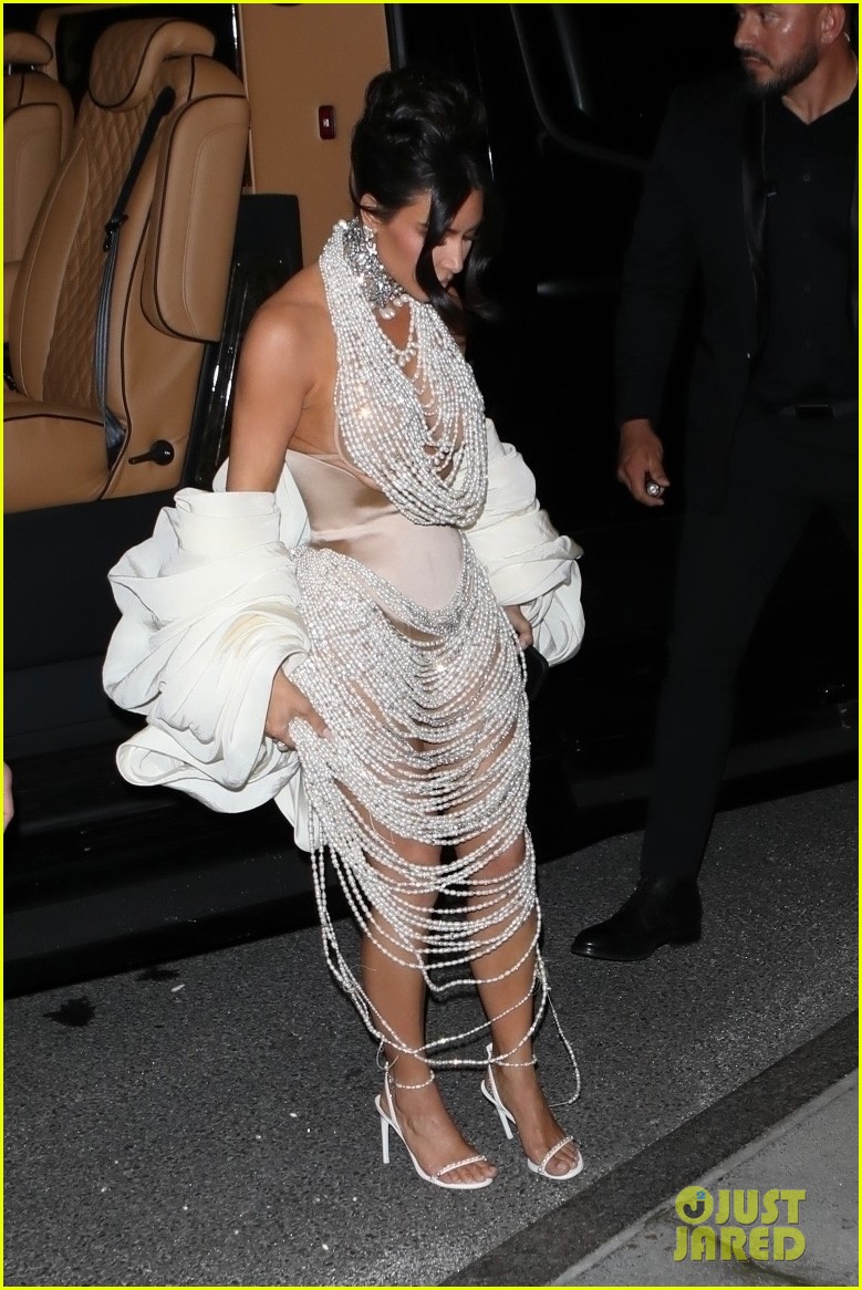 Kim Kardashian Had a Met Gala Wardrobe Malfunction, Pearl Dress Broke