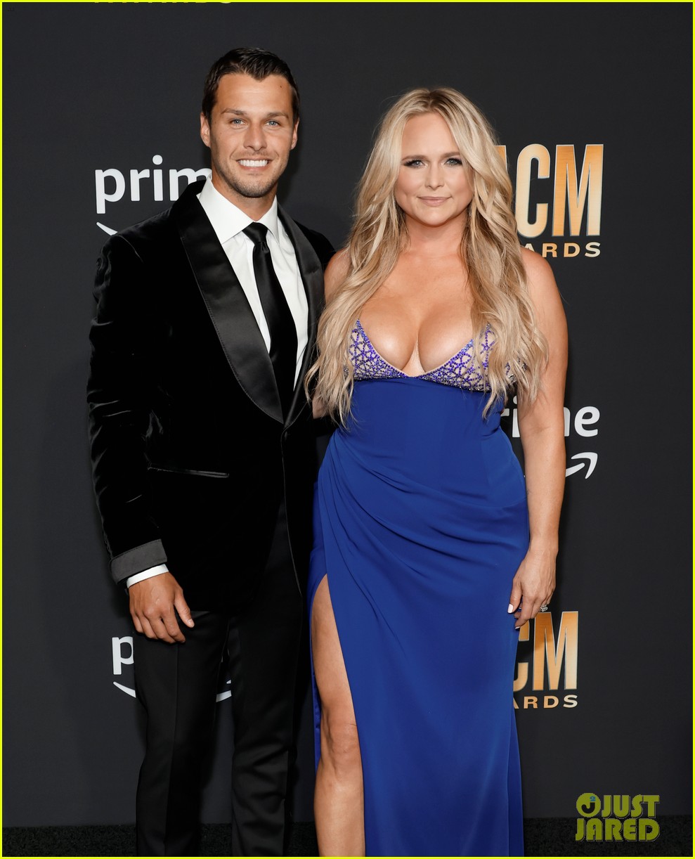 Miranda Lambert Gets Husband Brendan McLoughlin's Support at ACM Awards