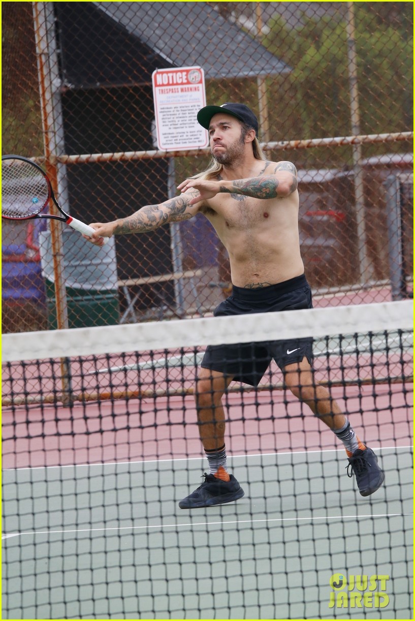 Shirtless Pete Wentz Enjoys a Tennis Match, Shows Off His Long Blonde