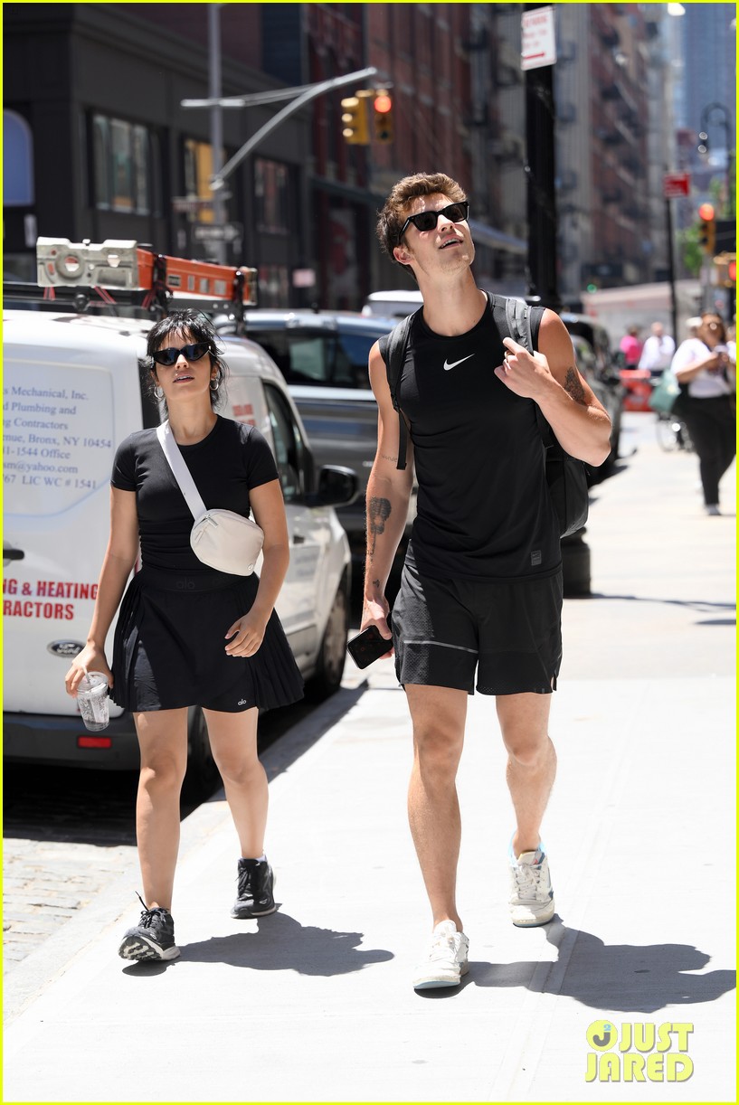 shawn mendes camila cabello spotted together again 054937830