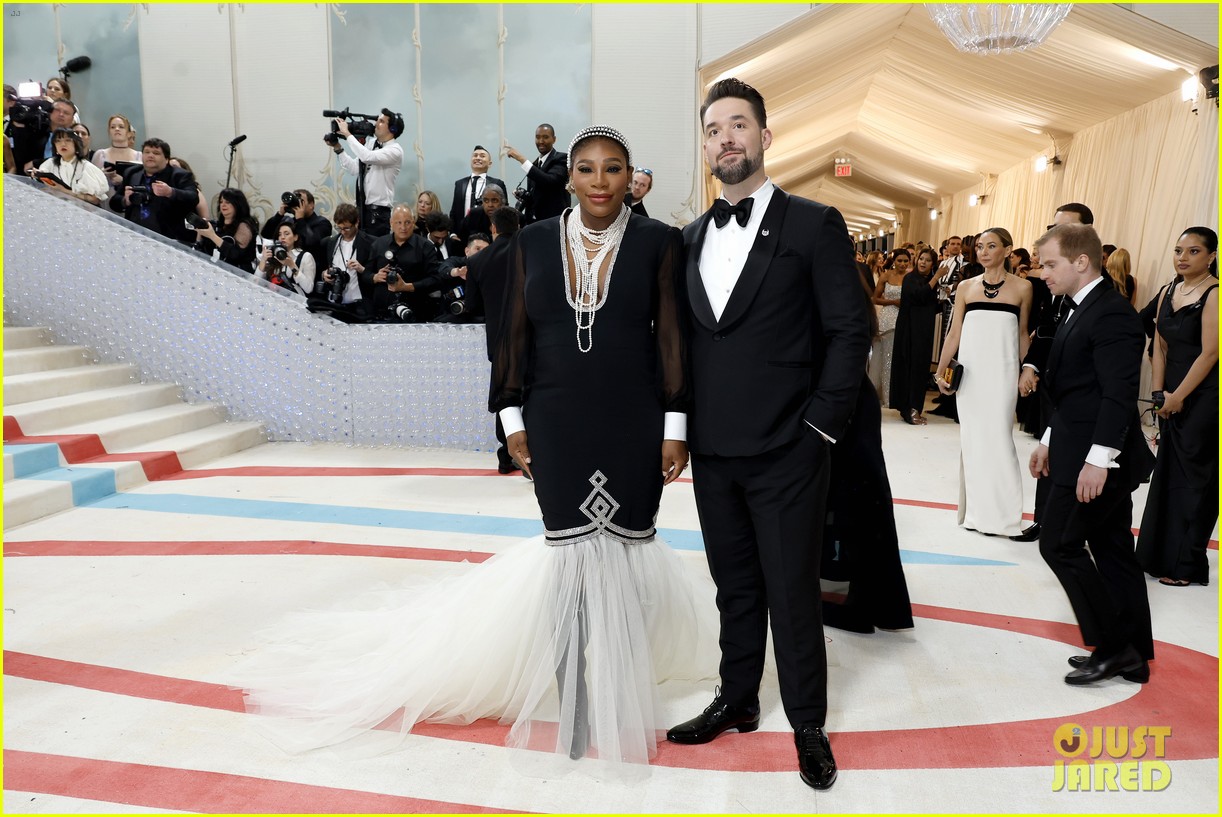 Serena Williams Is Pregnant, Announces She's Expecting at Met Gala 2023