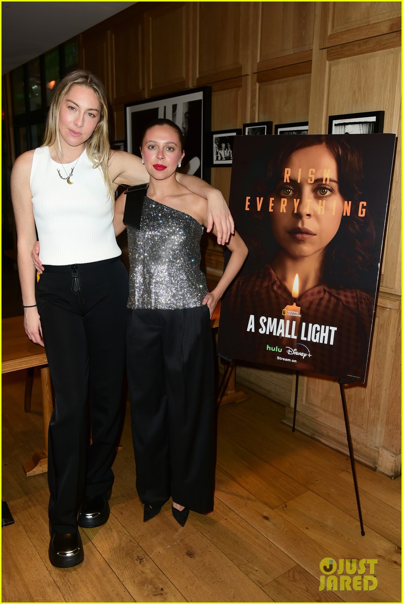 Bel Powley & Este Haim Co-Host 'A Small Light' Screening Party: Photo 4946131 | a small light, Bel Powley, Busy Philipps, Elle Fanning, Emmanuelle Chriqui, Este Haim, Hannah Einbinder, Jenna Dewan, Kaia Gerber, Television, Tony Phelan Photos - Vimarsana News