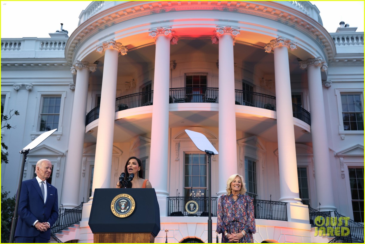 Eva Longoria Says She's Looking For Her Next Movie To Direct Following