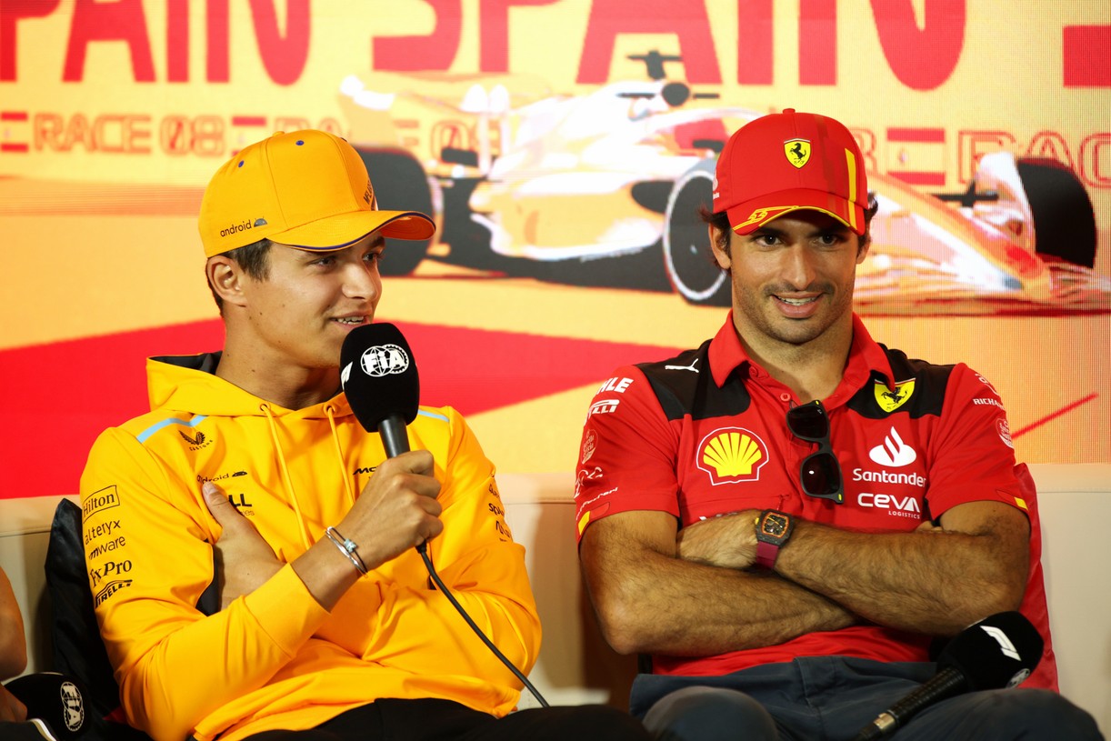 Photo f1 spain standings points system practice pics 09 Photo