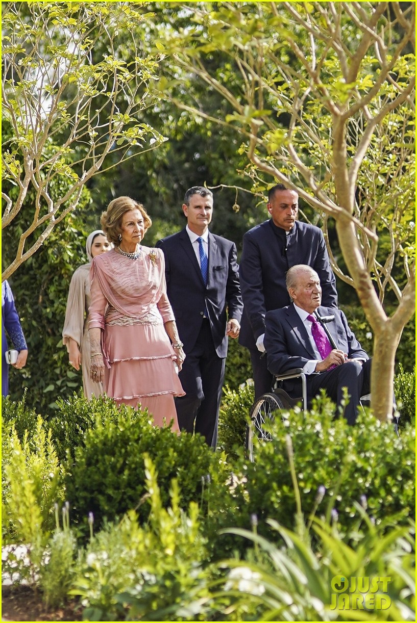 Jordan's Crown Prince Hussein Marries Rajwa Al Saif In Royal Wedding ...