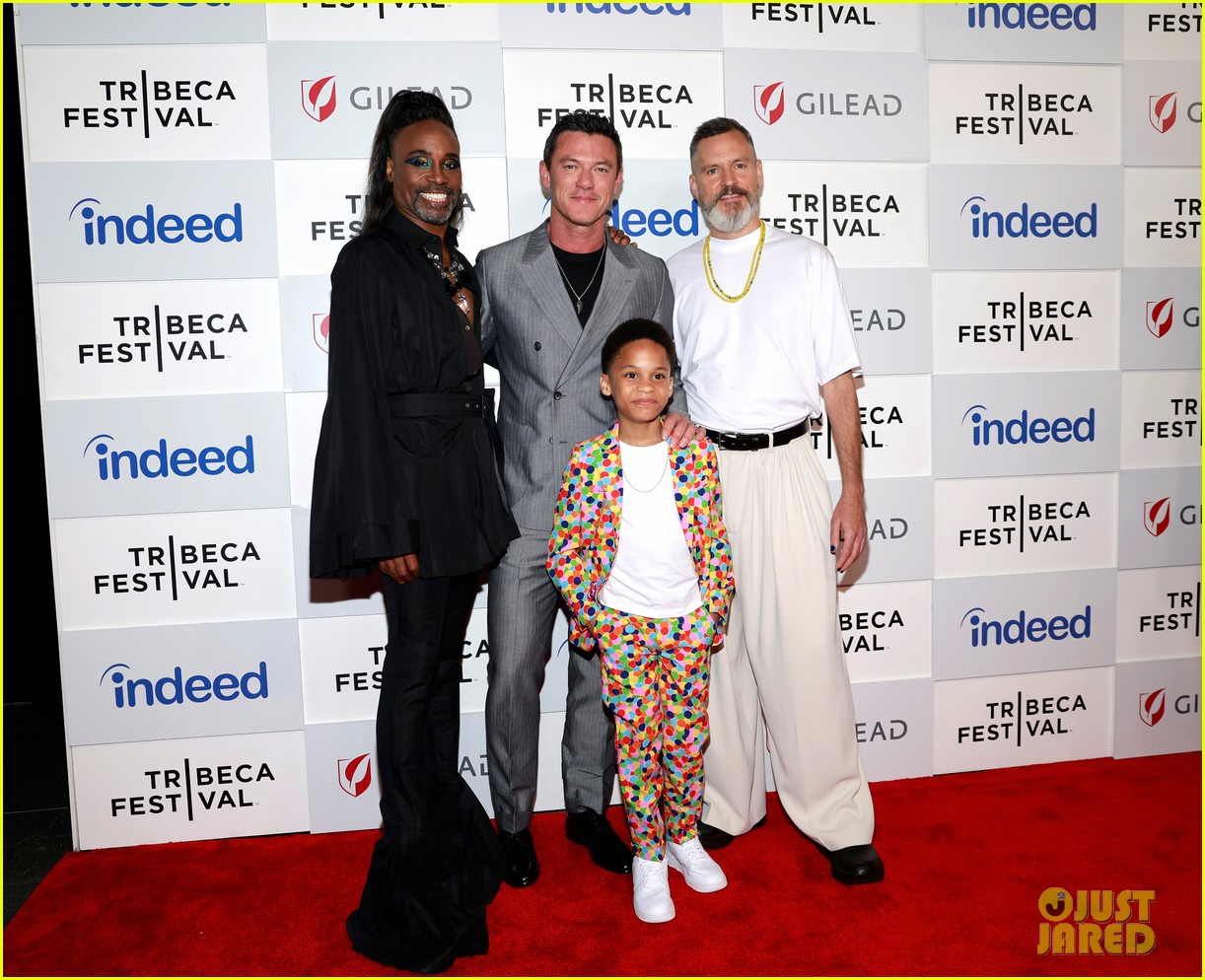 Photo luke evans fran tomas premiere of our son 03 Photo 4943062