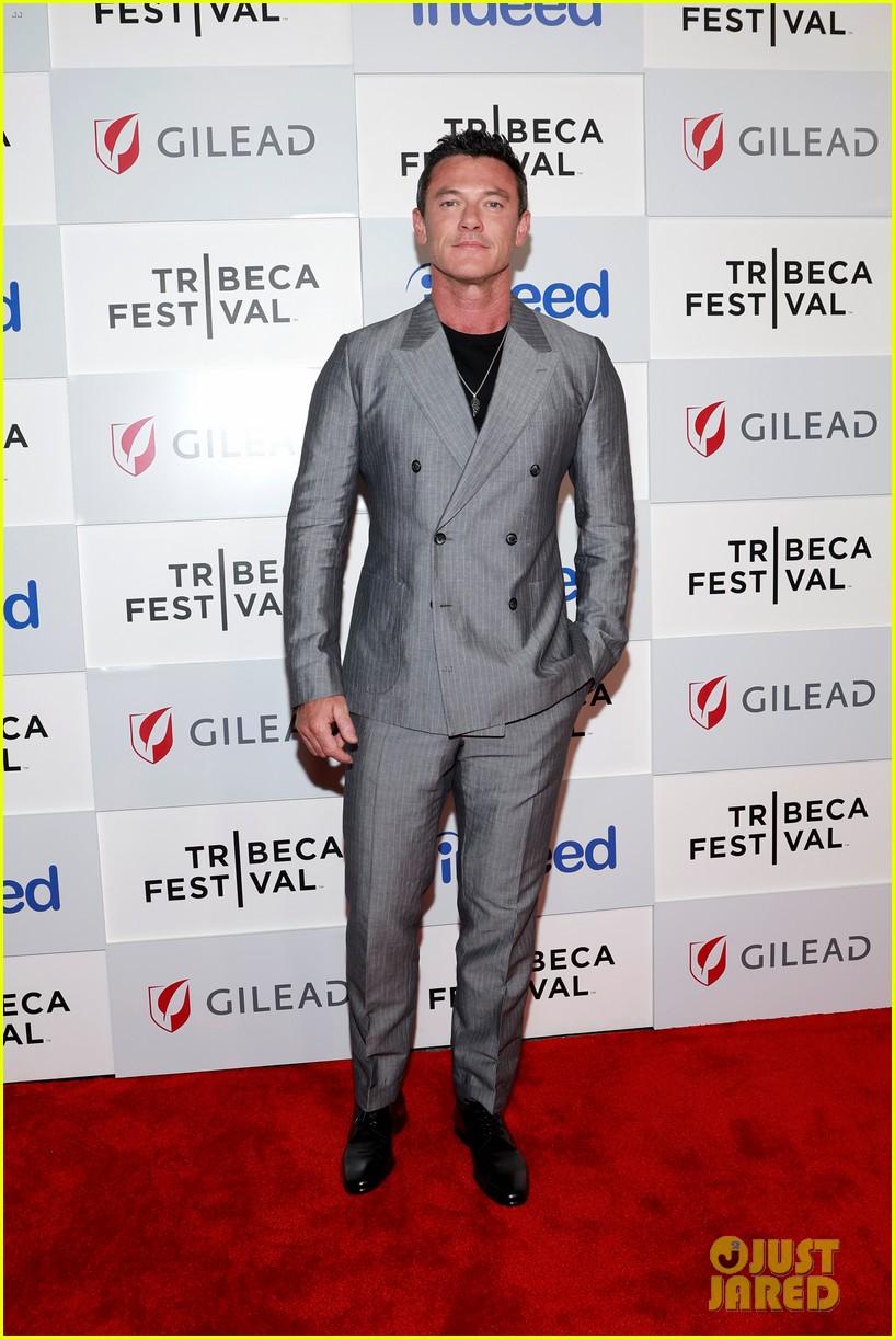 Luke Evans Gets Support from Boyfriend Fran Tomas at 'Our Son' Premiere