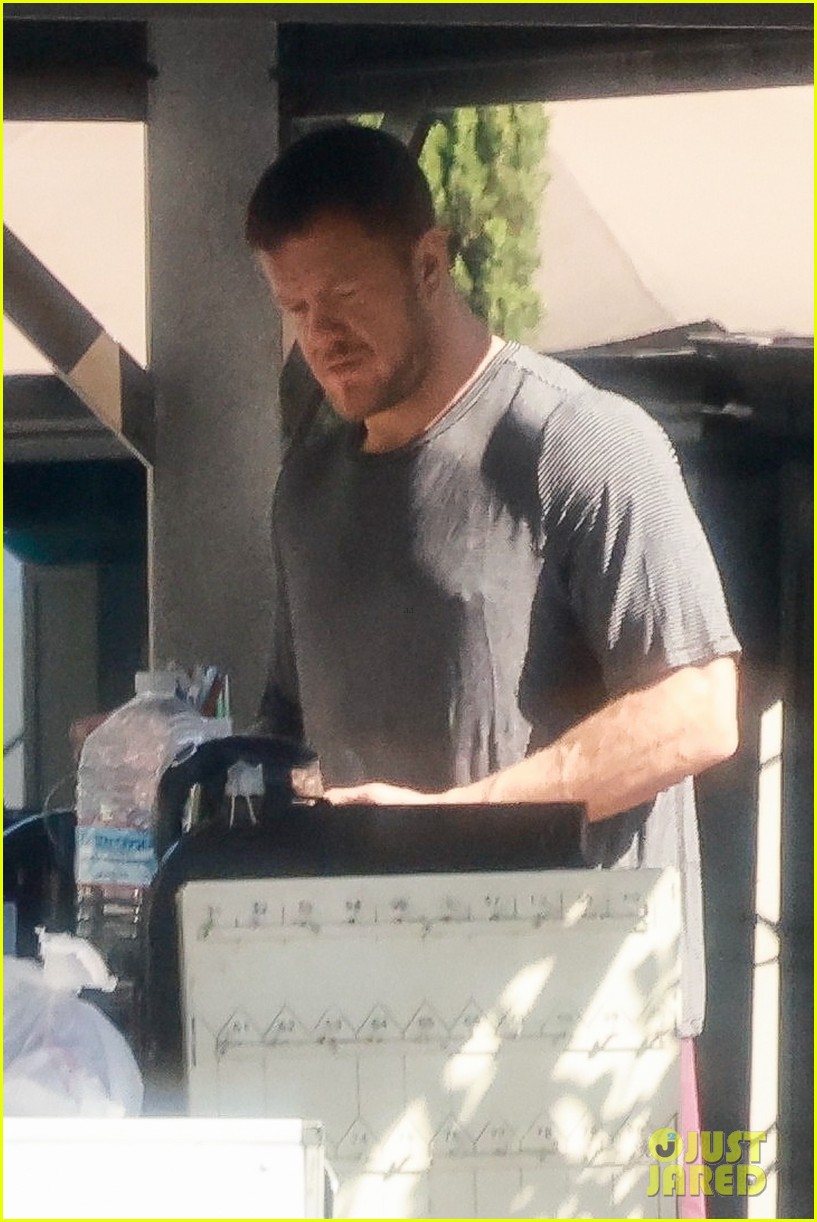 Dan Reynolds Celebrates His Birthday at the Spa With Minka Kelly: Photo