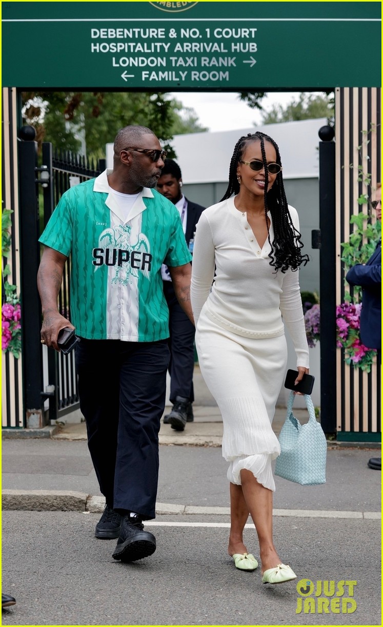 Brad Pitt Along with Daniel Craig, Rachel Weisz, & More Stars Attend Wimbledon 2023 Men's Finals