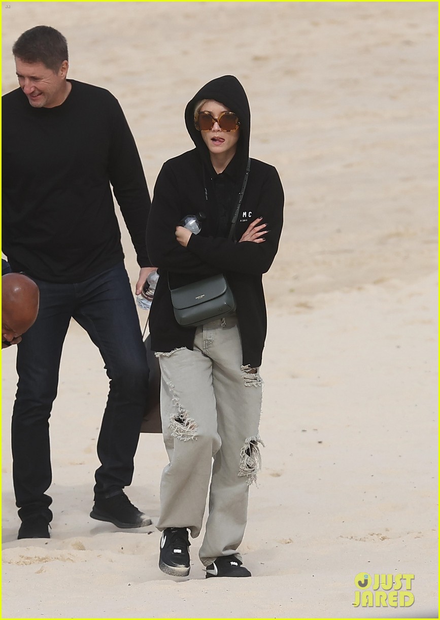 Pom Klementieff & Simon Pegg Take a Break From 'Mission: Impossible 7' Promo for a Beach Trip: Photo 4951810 | Mission Impossible, Movies, Pom Klementieff, Simon Pegg Photos - Vimarsana News
