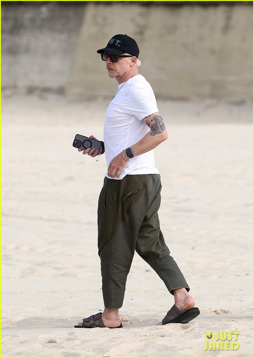 Pom Klementieff & Simon Pegg Take a Break From 'Mission: Impossible 7' Promo for a Beach Trip: Photo 4951855 | Mission Impossible, Movies, Pom Klementieff, Simon Pegg Photos - Vimarsana News