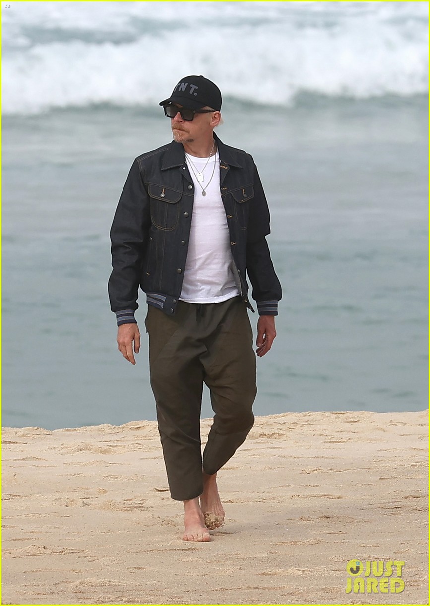 Pom Klementieff & Simon Pegg Take a Break From 'Mission: Impossible 7' Promo for a Beach Trip: Photo 4951886 | Mission Impossible, Movies, Pom Klementieff, Simon Pegg Photos - Vimarsana News