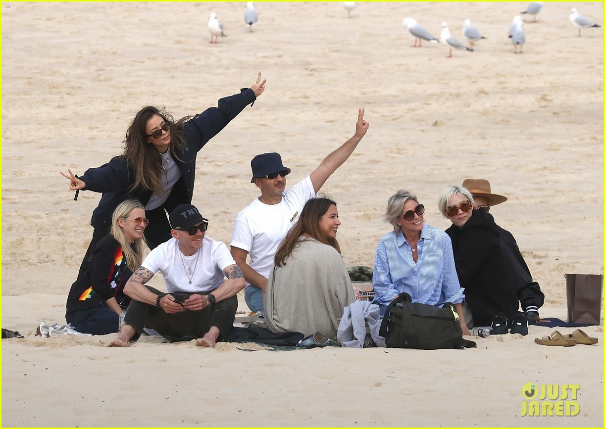 Pom Klementieff & Simon Pegg Take a Break From 'Mission: Impossible 7' Promo for a Beach Trip: Photo 4951898 | Mission Impossible, Movies, Pom Klementieff, Simon Pegg Photos - Vimarsana News