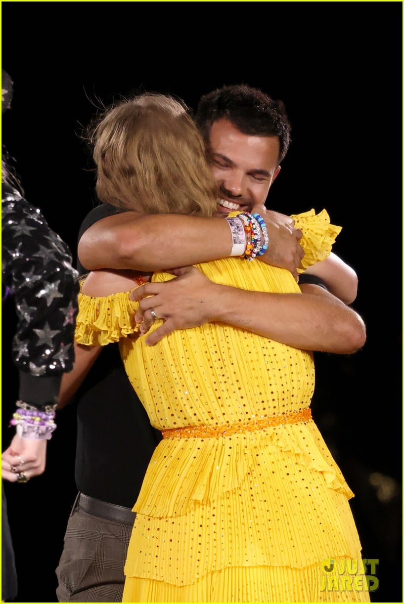 Taylor Lautner Reunites With Taylor Swift at Kansas City Eras Tour Stop