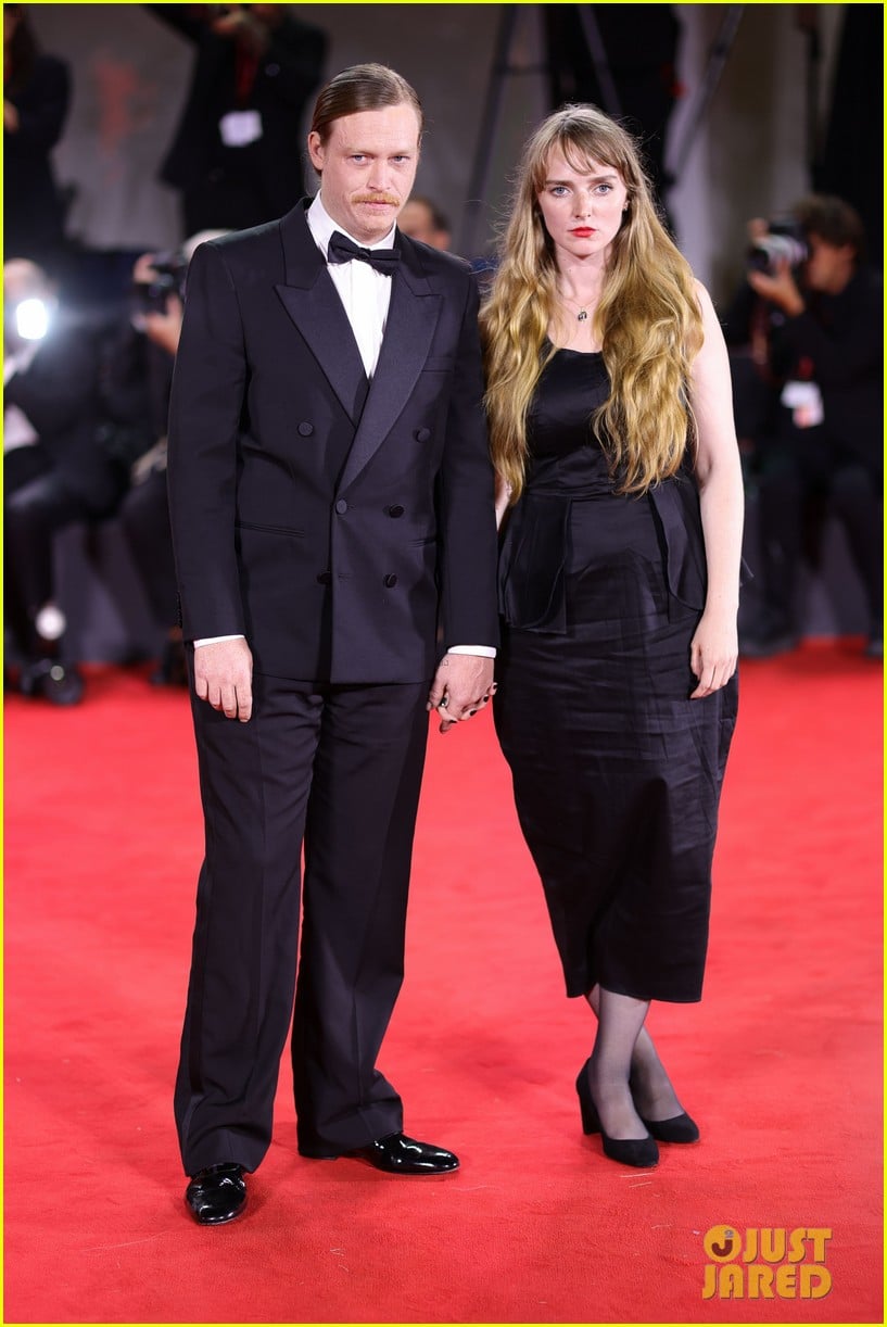 Photo caleb landry jones katya zvereva dogman venice luc besson jojo