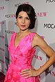 marisa tomei pixie cut only you long hair 04
