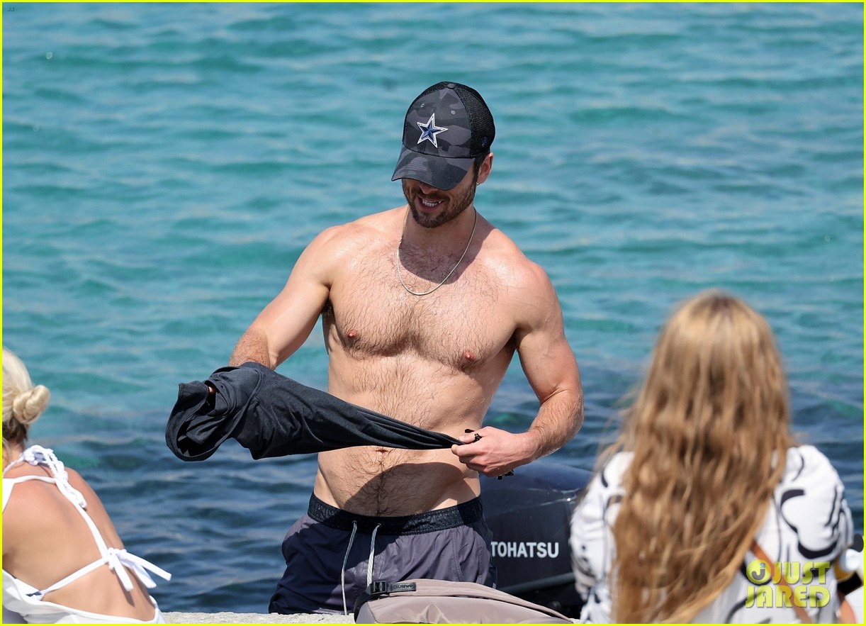 Glen Powell Goes Shirtless During Yacht Day in Mykonos: Photo 4961032