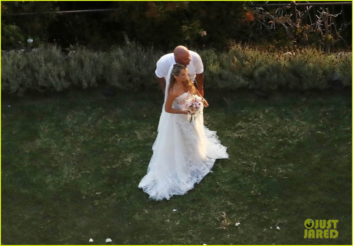 Photo: tish cyrus wedding miley bridesmaid 87 Photo 4962037 Just