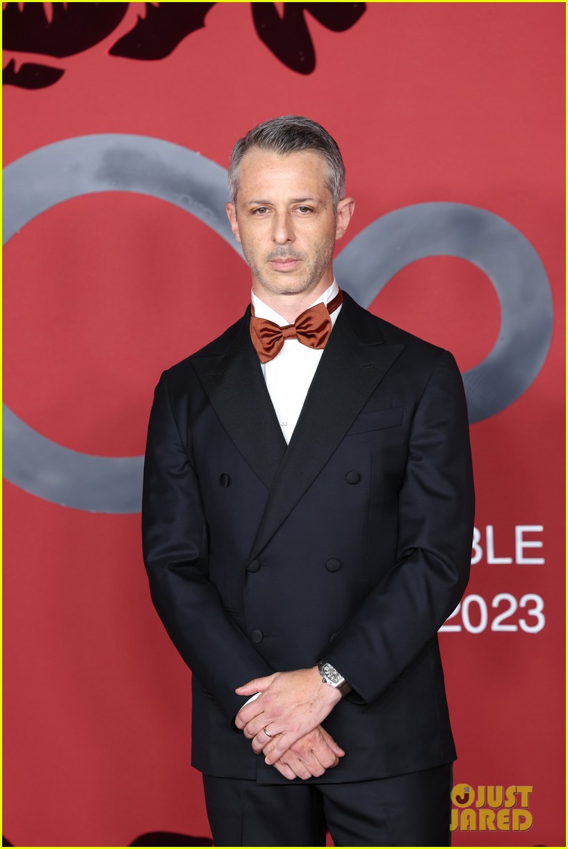 Jessica Chastain & Jeremy Strong Attend CNMI Sustainable Fashion Awards