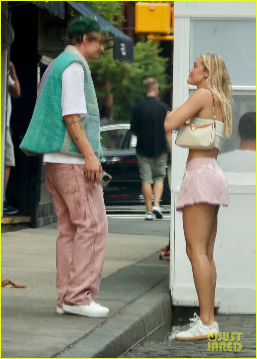 Music Video Director Cole Bennett Spotted Hanging with Model Olivia