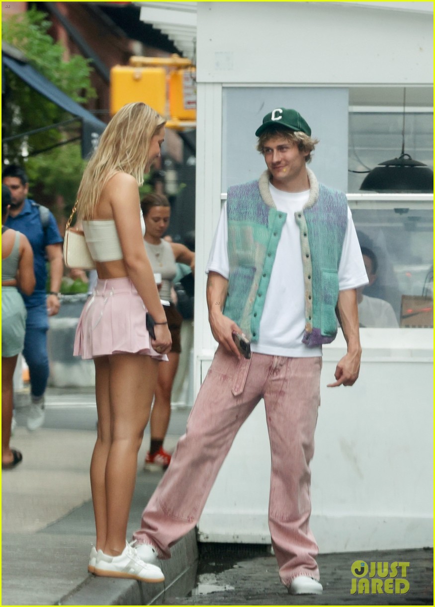 Music Video Director Cole Bennett Spotted Hanging with Model Olivia