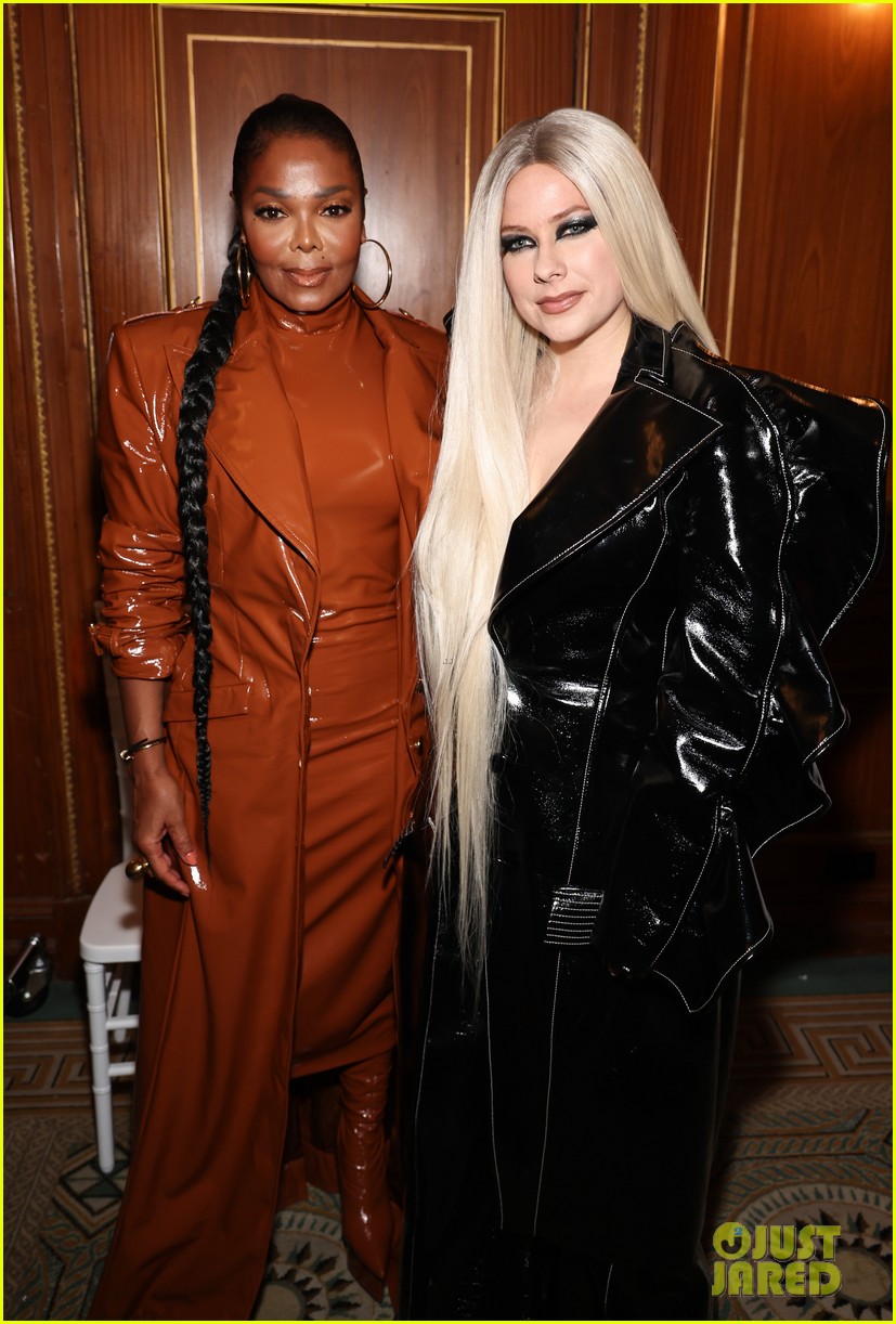 Jackson Gets Serenaded By Sia at Christian Siriano's NYFW Show